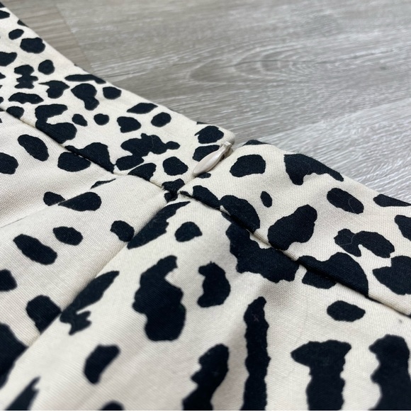 LOFT Petite Leopard Print Pencil Skirt - Picture 5 of 6